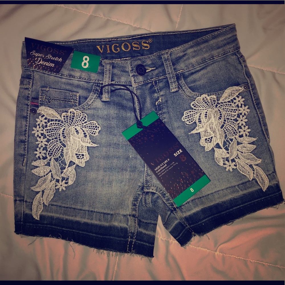 Vigoss Youth Size 8 Shorts